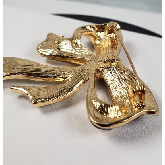 Red White & Blue Enamel Striped Gold Bow Rhinestones and Gold Stars Brooch - Picture 14 of 16